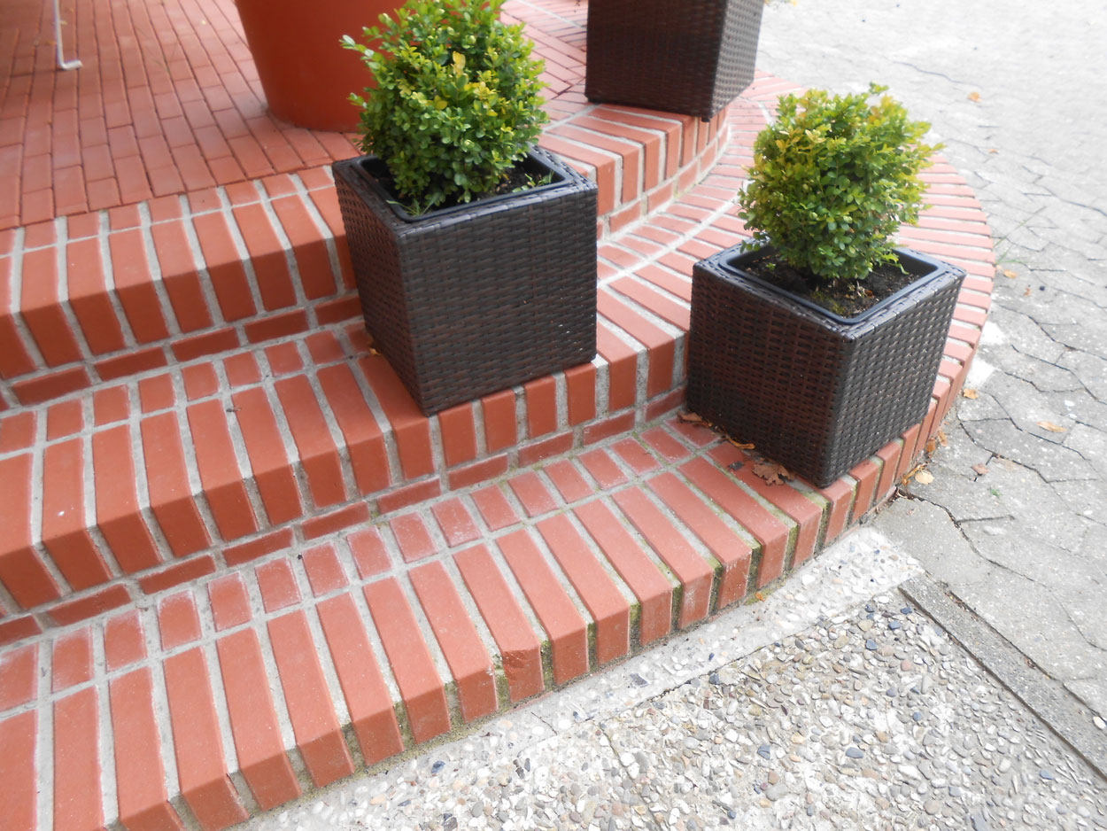 Тротуарная клинкерная брусчатка Vandersanden Gorlitz красная, 200*100*45 мм